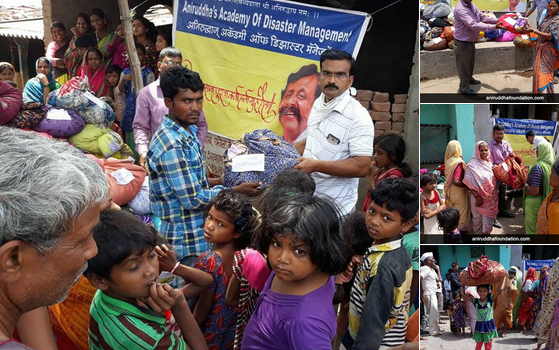 Distribution of clothes at Nandurbar Distribution of clothes at Nandurbar